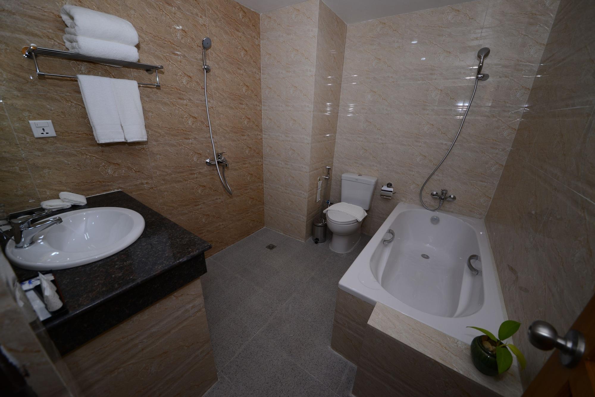 Silver Green Hotel Янгон Екстер'єр фото