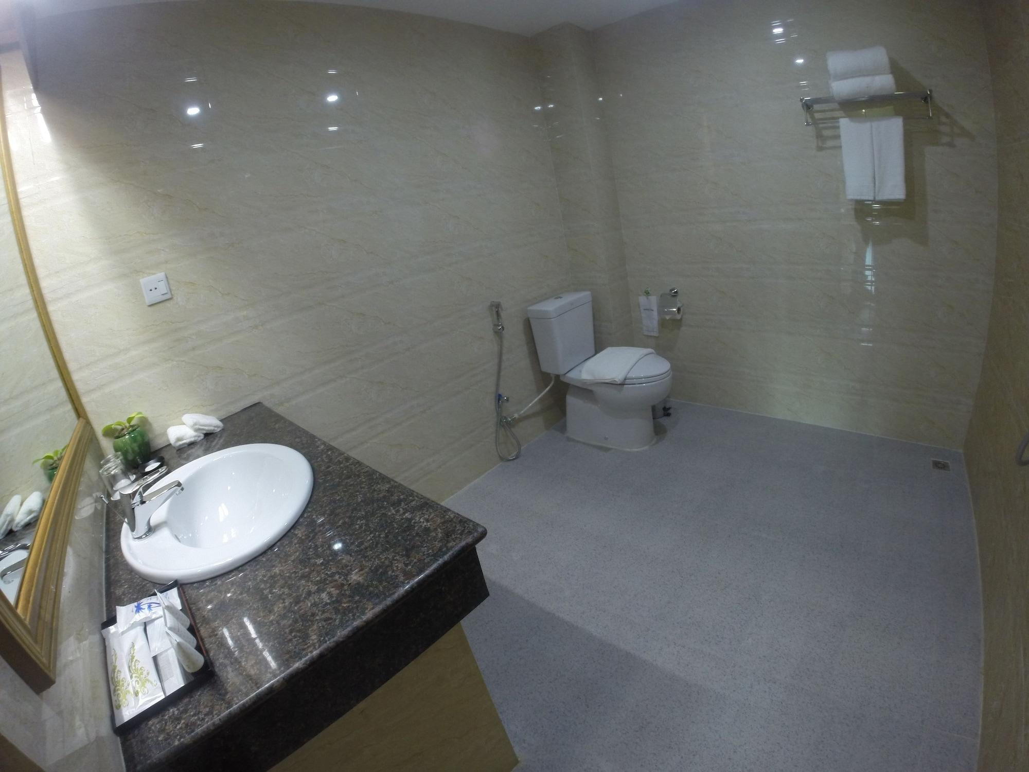 Silver Green Hotel Янгон Екстер'єр фото