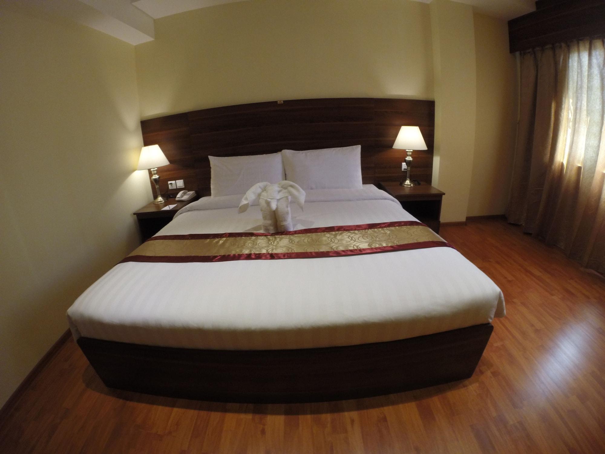 Silver Green Hotel Янгон Екстер'єр фото