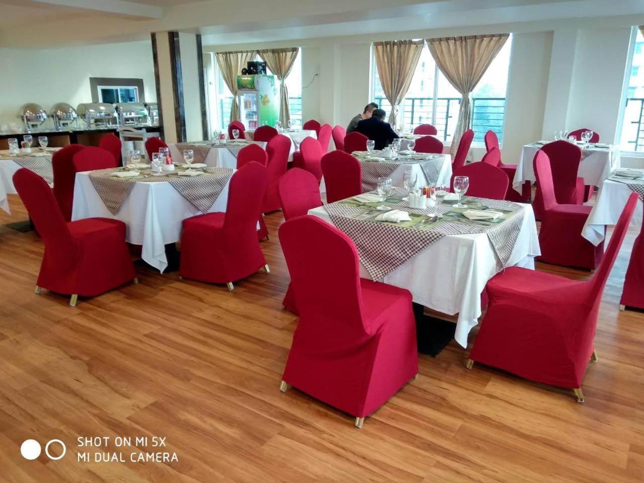 Silver Green Hotel Янгон Екстер'єр фото