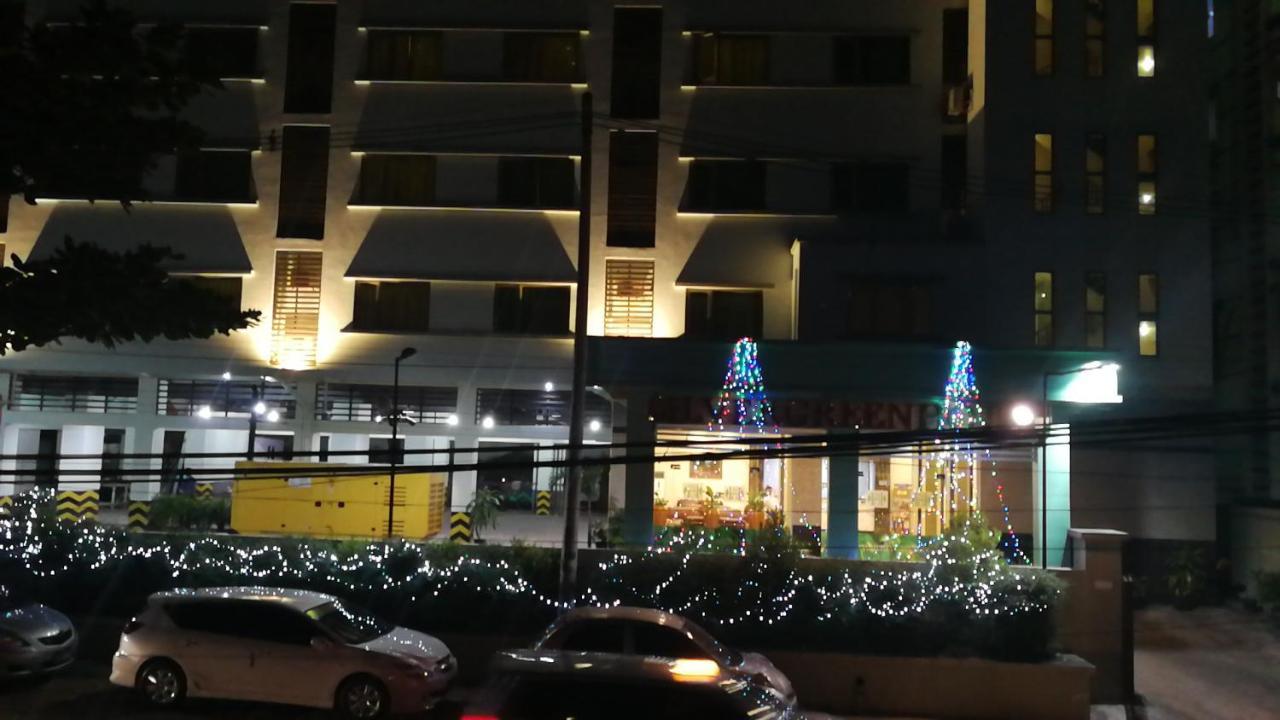 Silver Green Hotel Янгон Екстер'єр фото